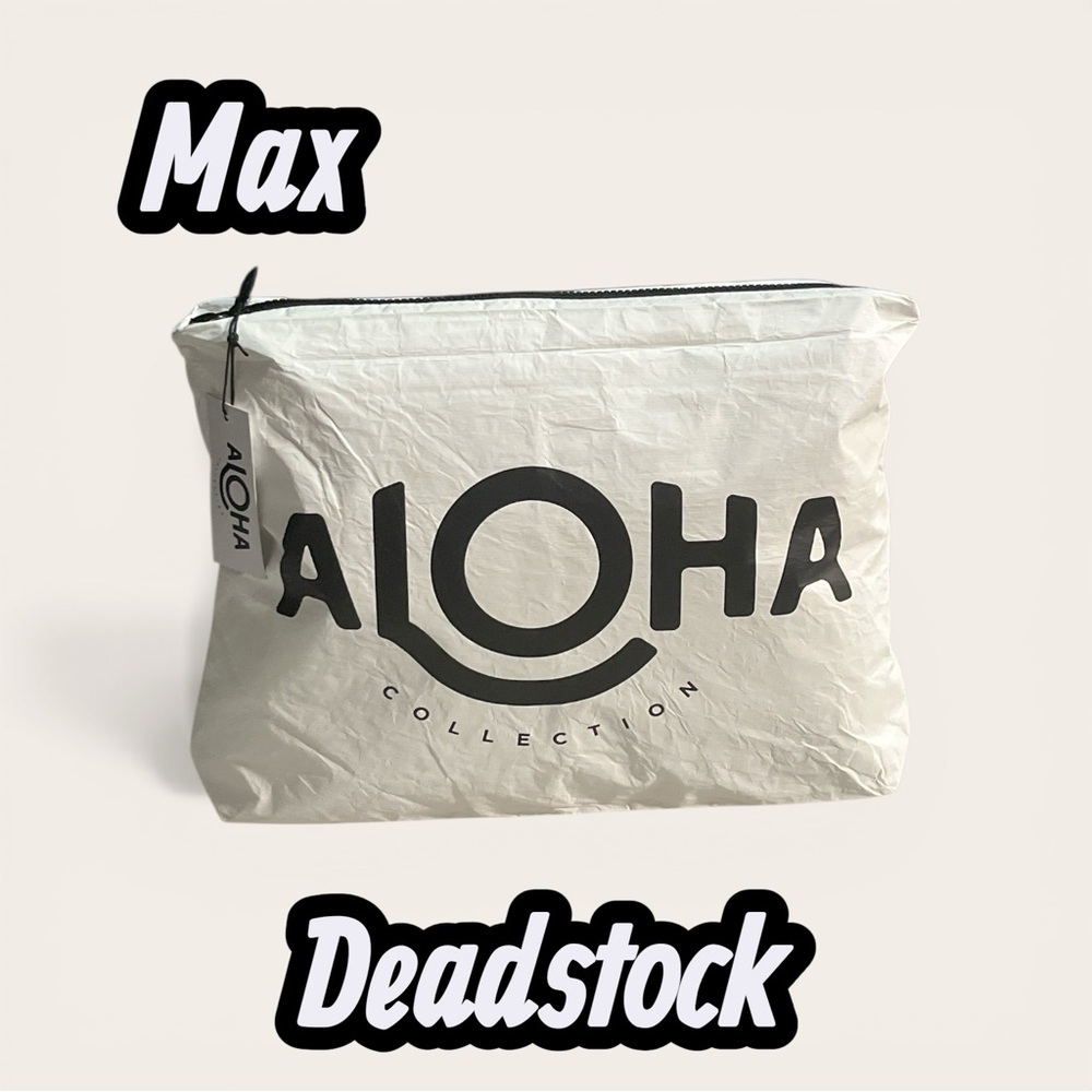 NWT Aloha Collection White Original Max Pouch - Picture 11 of 11